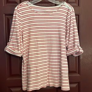 Red and white stripe 3/4 sleeve top